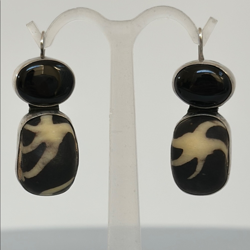 Elegant 925 onyx Modern Black and White Abstract Earrings